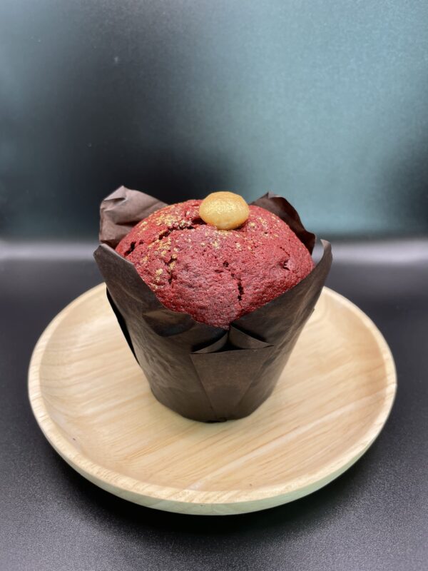 Red Velvet with Golden Macadamia